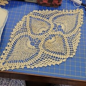 Vintage Doily Oval Eye Shape 15" x 22" Crochet Estate Sale Find See photo detail